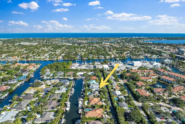 2414 Bay Village Court, Palm Beach Gardens, FL 33410