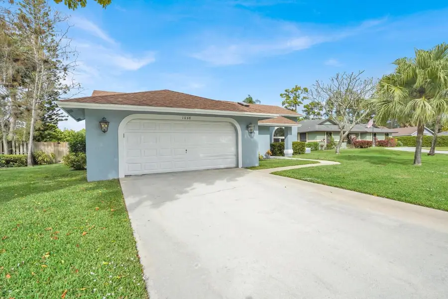 1068 Northumberland Court, Wellington, FL 33414 - Image #3