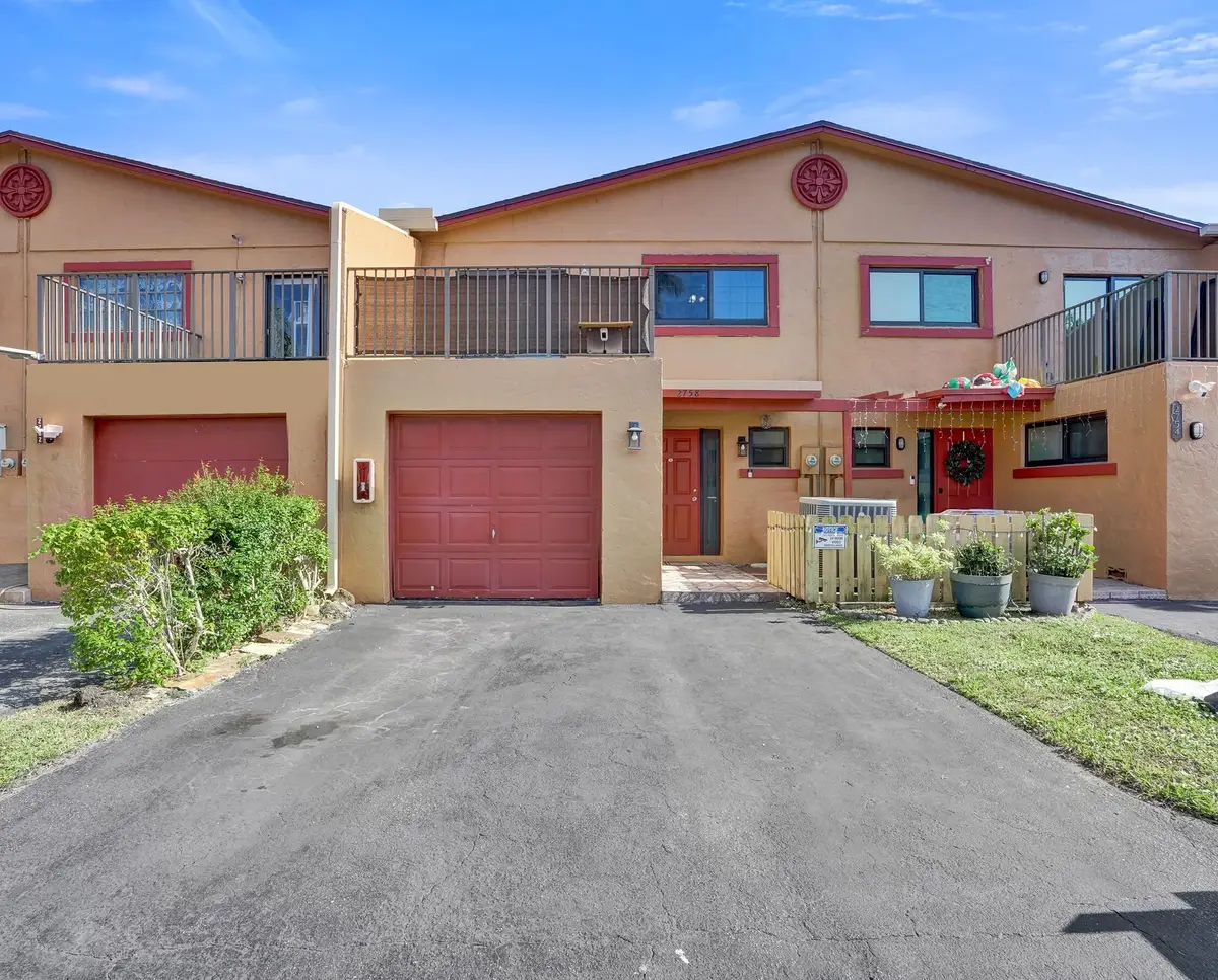 2758 NW 80th Avenue, Sunrise, FL 33322 - Image #1