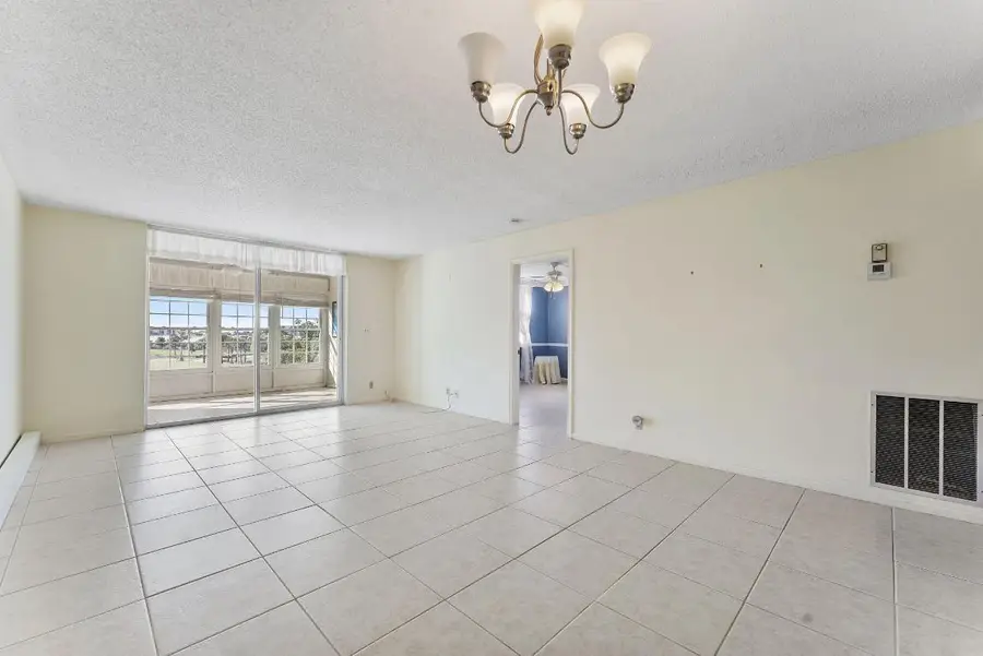 14575 Bonaire Boulevard #304, Delray Beach, FL 33446 - Image #2