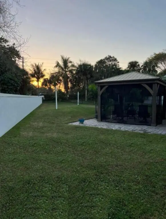 10340 SE Jupiter Narrows Drive, Hobe Sound, FL 33455 - Image #2