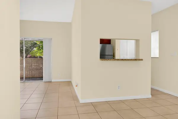 671 Cypress Lake Boulevard #D21, Deerfield Beach, FL 33064