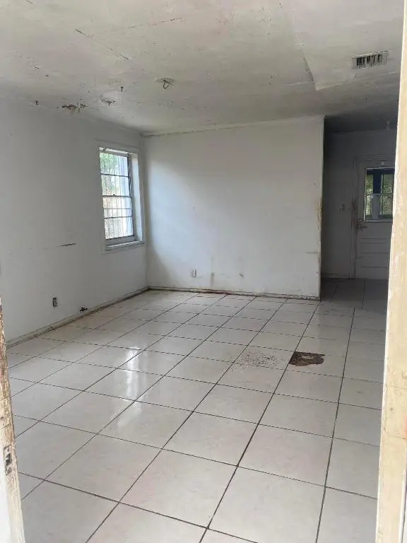 756 W 1st Street, Riviera Beach, FL 33404 - Image #2