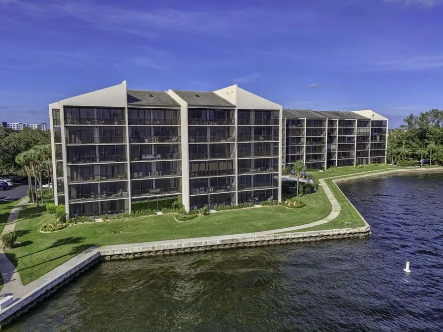 11390 Twelve Oaks Way #420, North Palm Beach, FL 33408 - Image #2