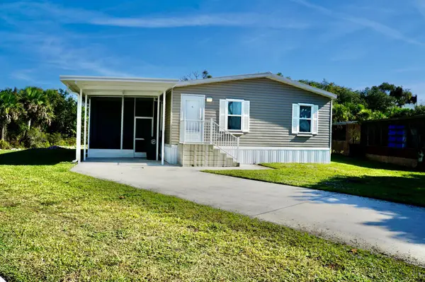 325 Mockingbird Avenue, Fort Pierce, FL 34982