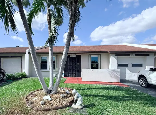 15548 Bottlebrush Circle, Delray Beach, FL 33484