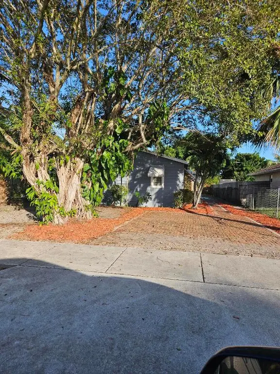 239 NW 6th Avenue, Delray Beach, FL 33444 - Image #3