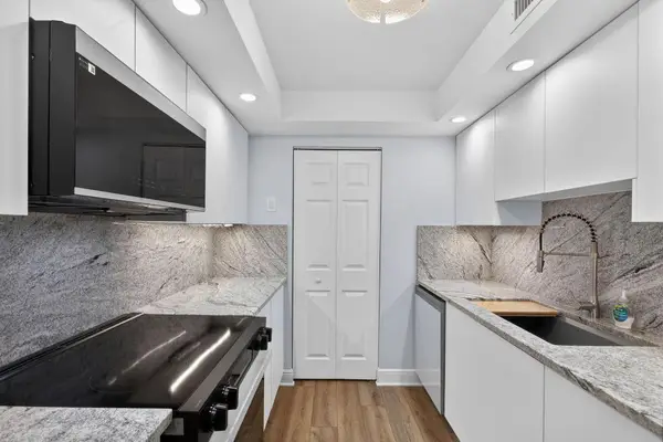 3000 N Ocean Drive #14g, Singer Island, FL 33404