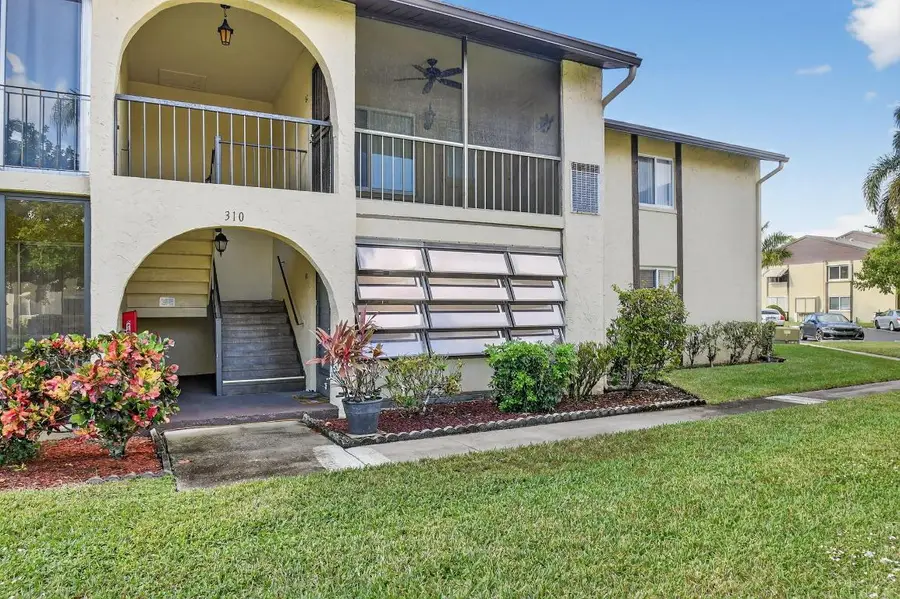 310 Pine Ridge Circle #B-1, Greenacres, FL 33463 - Image #2