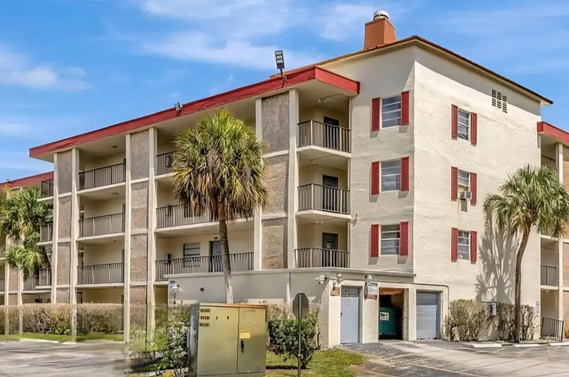 3070 NW 48th Terrace #212, Lauderdale Lakes, FL 33313 - #1