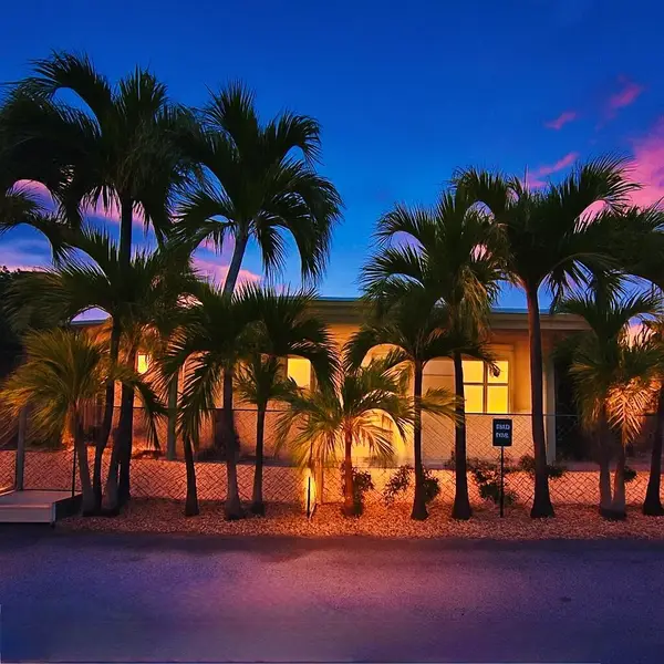 2285 NE 136th Lane, North Miami Beach, FL 33181