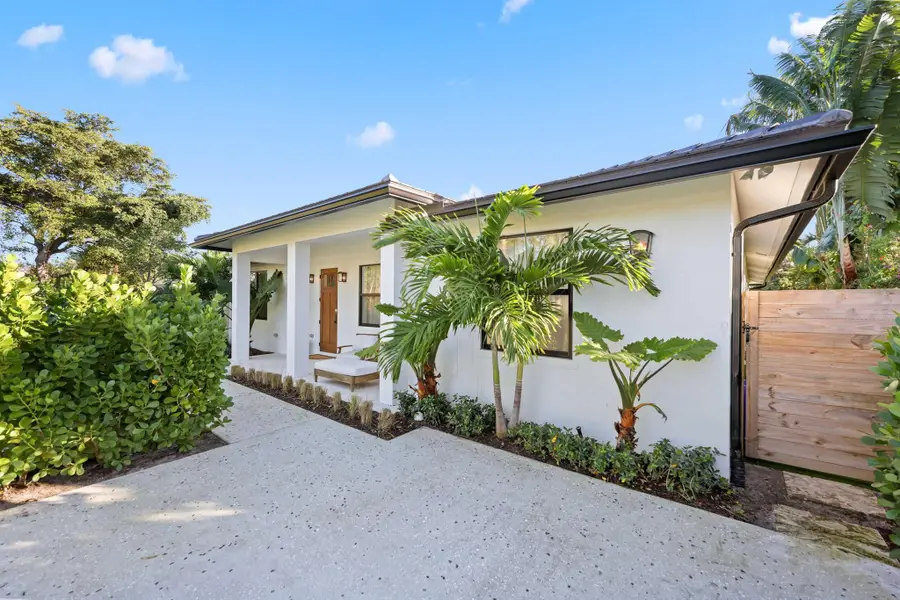 330 Laurie Road, West Palm Beach, FL 33405 - Image #3