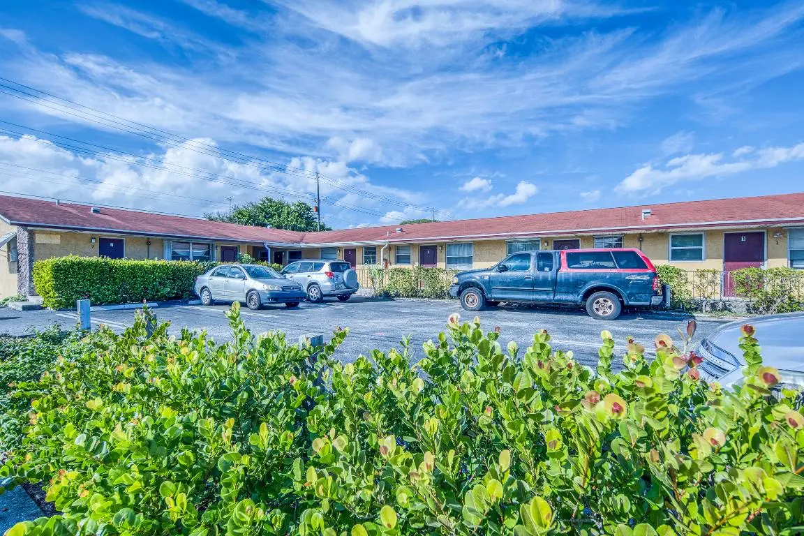 927 S G Street #5, Lake Worth Beach, FL 33460 - Image #1