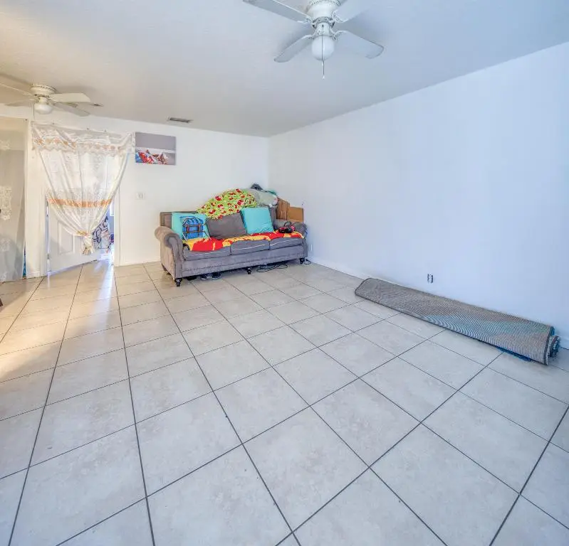 927 S G Street #5, Lake Worth Beach, FL 33460 - Image #3