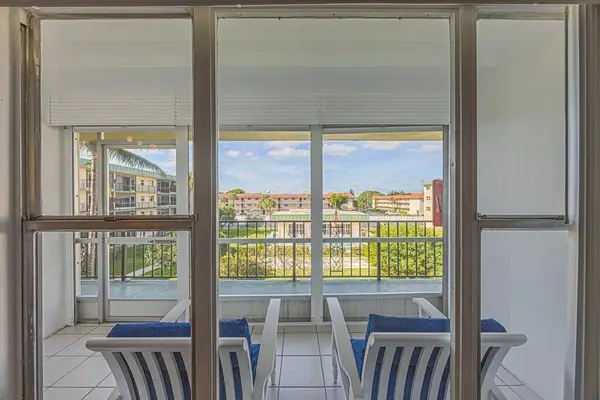 808 SE 7 Street #305, Deerfield Beach, FL 33441