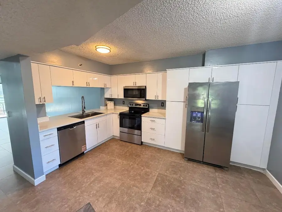 2202 S Cypress Bend Drive #101, Pompano Beach, FL 33069 - Image #3