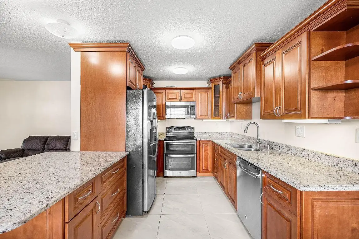 447 Burgundy J, Delray Beach, FL 33484 - Image #1