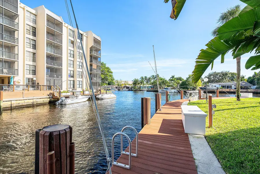 18 Royal Palm Way #109, Boca Raton, FL 33432 - Image #2