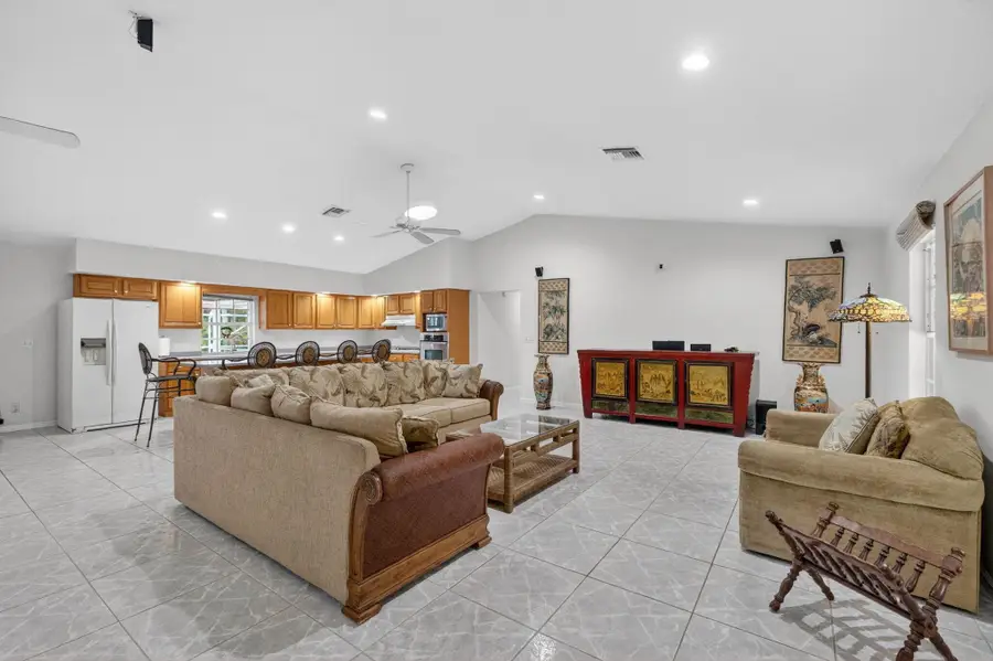 161 Elaine Road, West Palm Beach, FL 33413 - Image #3