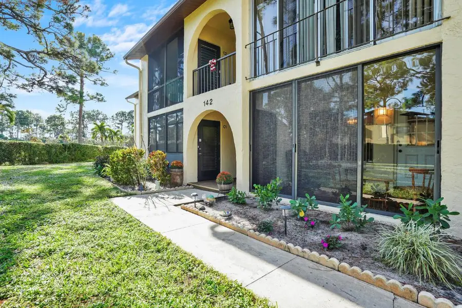 142 Lake Pine Circle #B-1, Greenacres, FL 33463 - Image #2