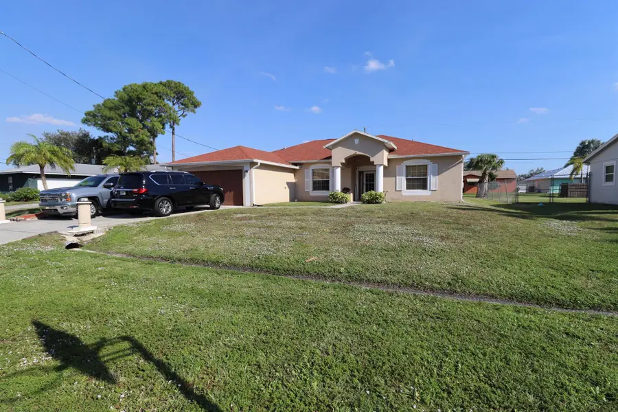 2241 SW Matheson Terrace, Port Saint Lucie, FL 34953 - Image #3