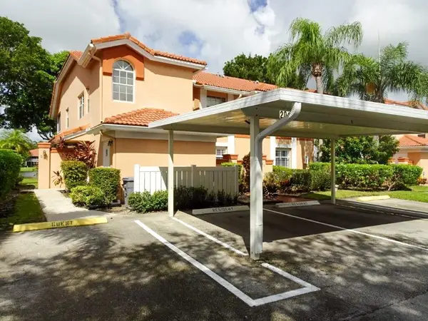 9637 Shadybrook Drive #201, Boynton Beach, FL 33437