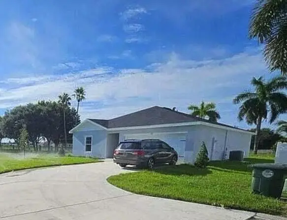 136 Dabou Loop, Belle Glade, FL 33430 - Image #1