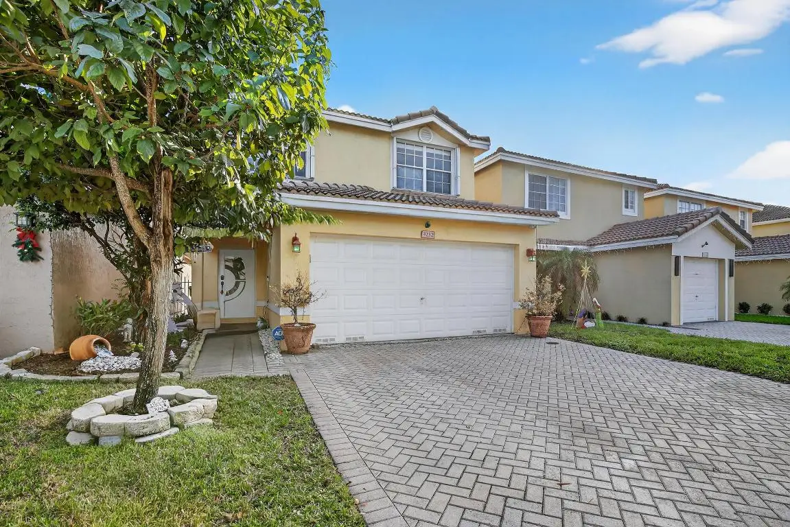 9232 NW 55th Street, Sunrise, FL 33351 - Image #1