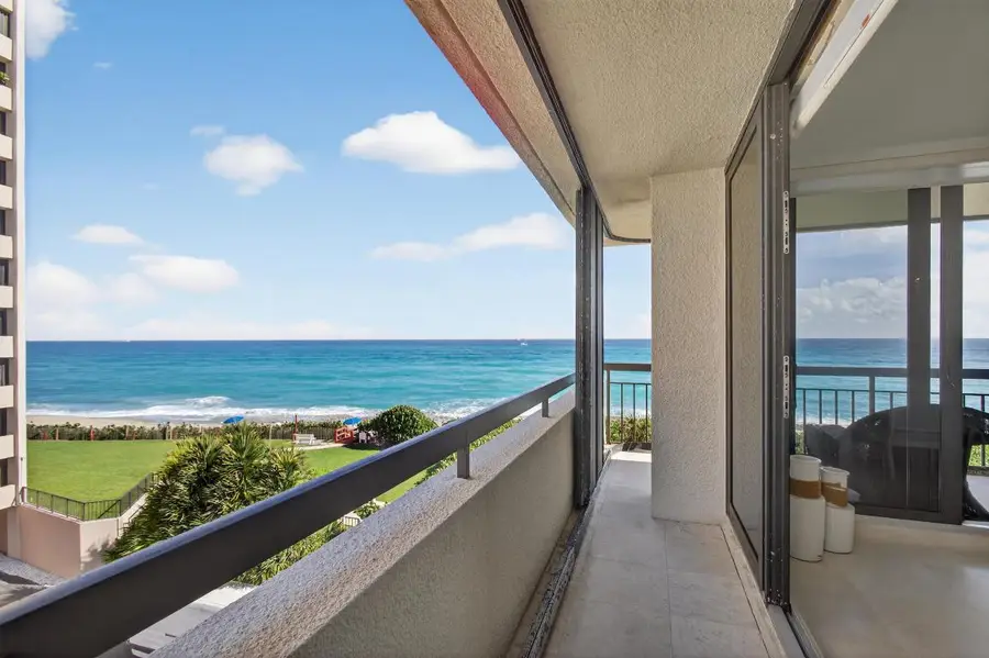 4050 N Ocean Drive #301, Riviera Beach, FL 33404 - Image #3