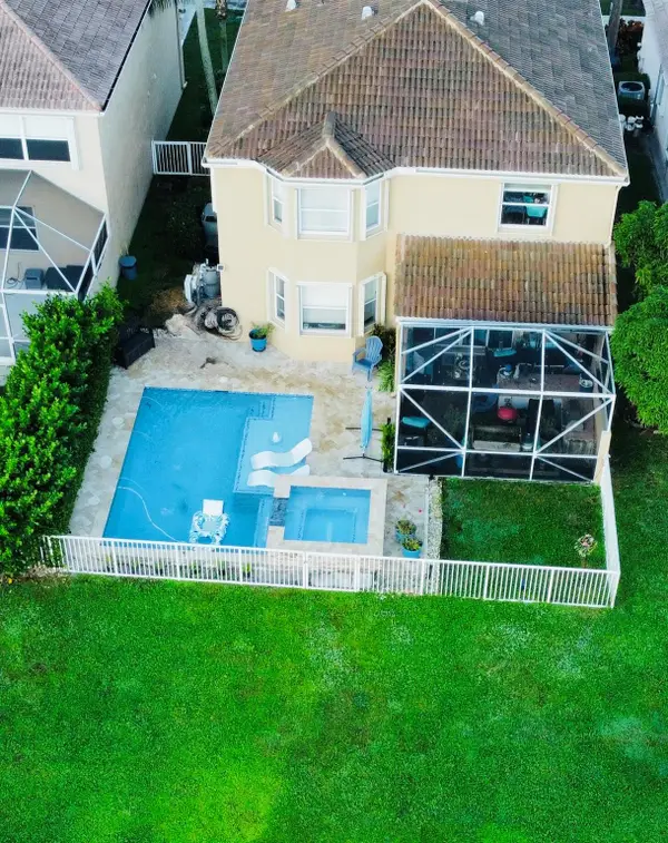 6784 Columbia Avenue, Lake Worth, FL 33467