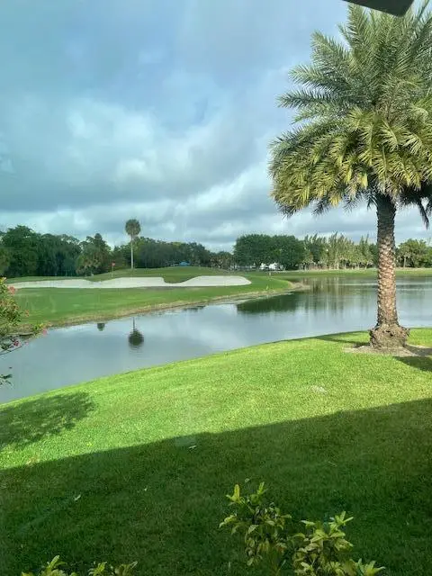 6207 Bear Creek Court, Lake Worth, FL 33467