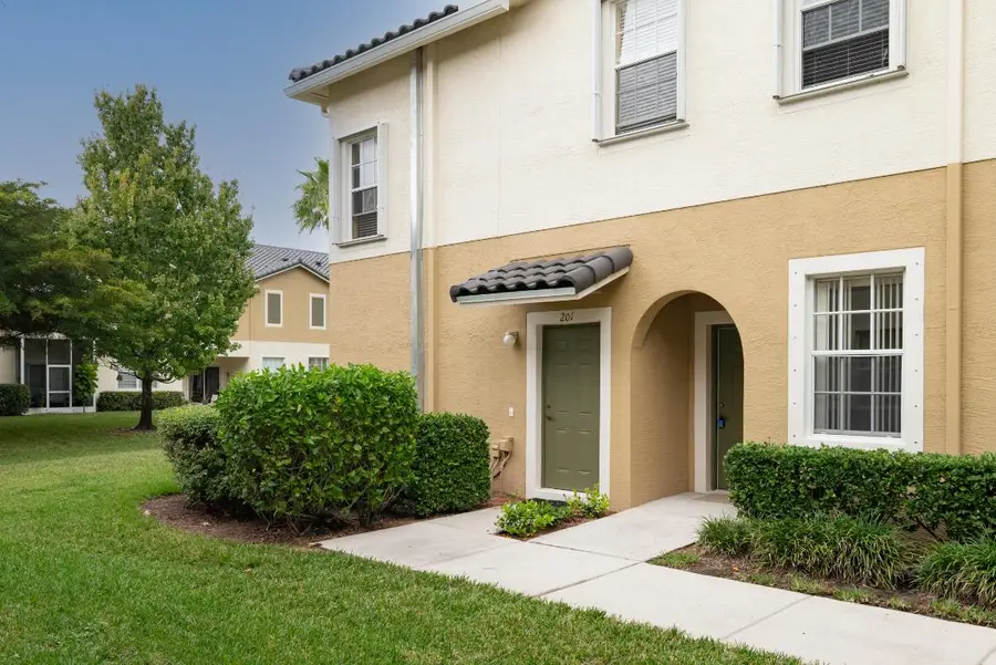 1600 SE Sheffield Terrace #201, Stuart, FL 34994 - Image #3