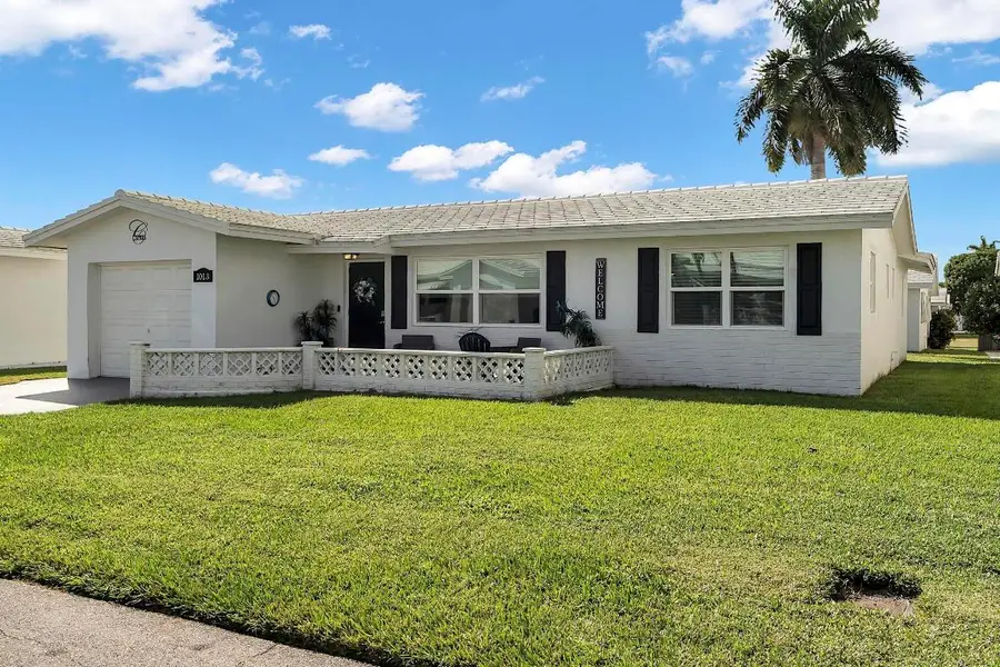 1013 SW 16th Street, Boynton Beach, FL 33426 - Image #3