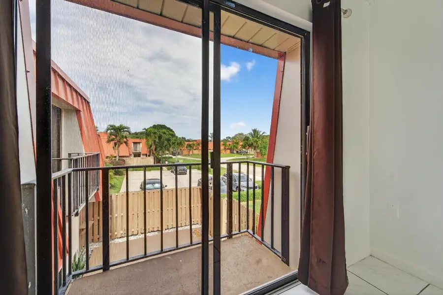 3310 Meridian Way S #A, Palm Beach Gardens, FL 33410 - Image #3