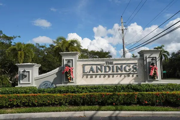 10245 SW 16th Court, Pembroke Pines, FL 33025