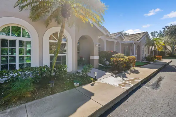 3181 Holiday Springs Boulevard Ne #41, Margate, FL 33063