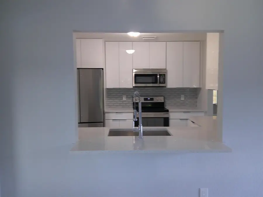 2433 SE Gowin Drive, Port Saint Lucie, FL 34952 - Image #3