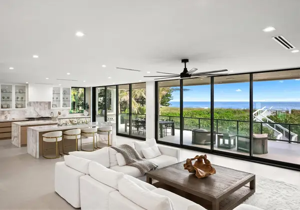 75 N Beach Road, Jupiter Island, FL 33455