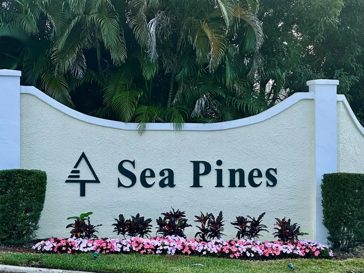 10819 SE Sea Pines Circle, Hobe Sound, FL 33455 - Image #1