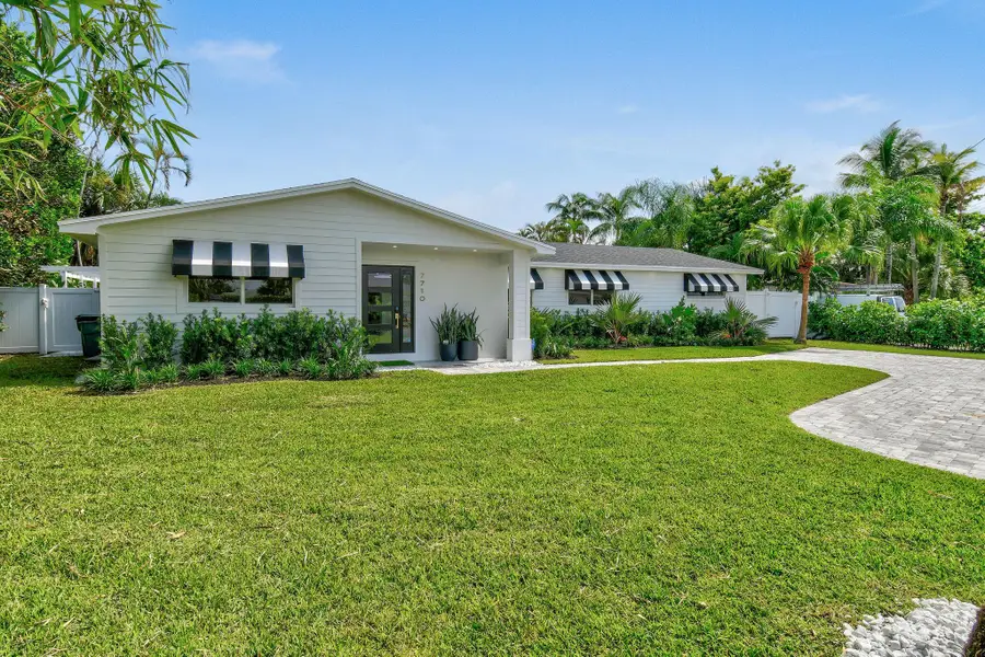 7710 W Lake Drive, Lake Clarke Shores, FL 33406 - Image #3