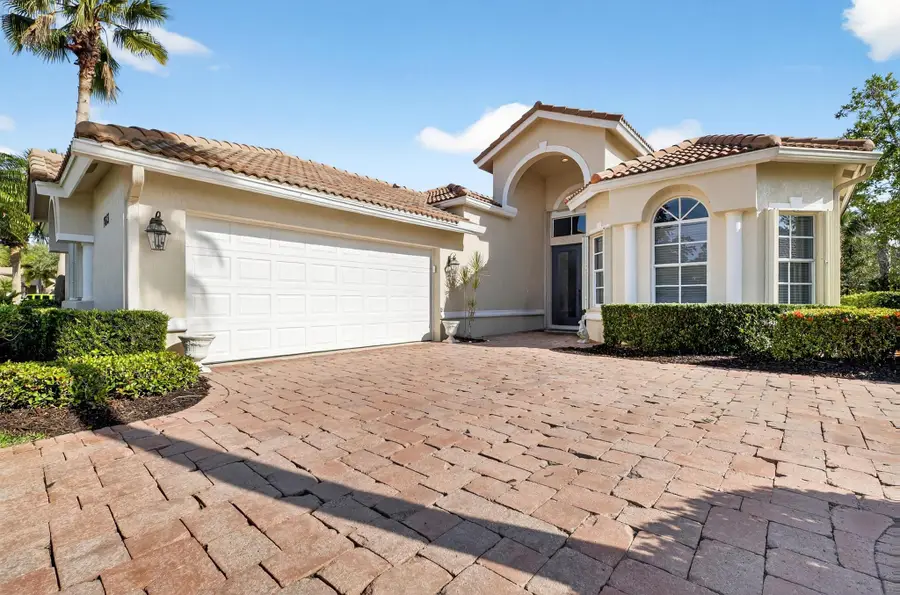 7613 Greenbrier Circle, Port Saint Lucie, FL 34986 - Image #3
