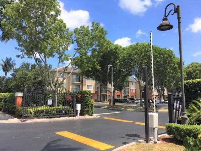 4155 N Haverhill Road #1409, West Palm Beach, FL 33417 - Image #3