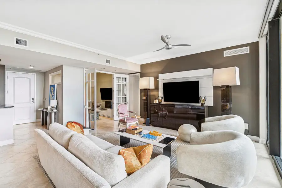 701 S Olive Avenue #1706, West Palm Beach, FL 33401 - Image #3