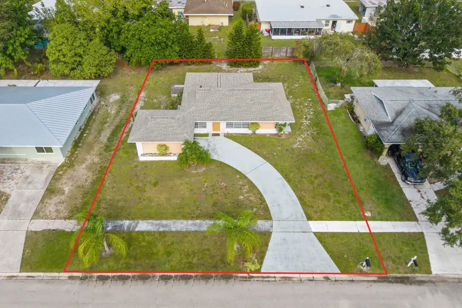 153 NE Tunison Avenue, Port Saint Lucie, FL 34983 - Image #3