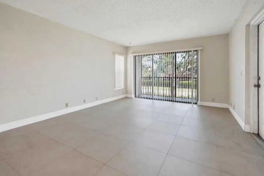 802 Sky Pine Way #E2, Greenacres, FL 33415 - Image #3