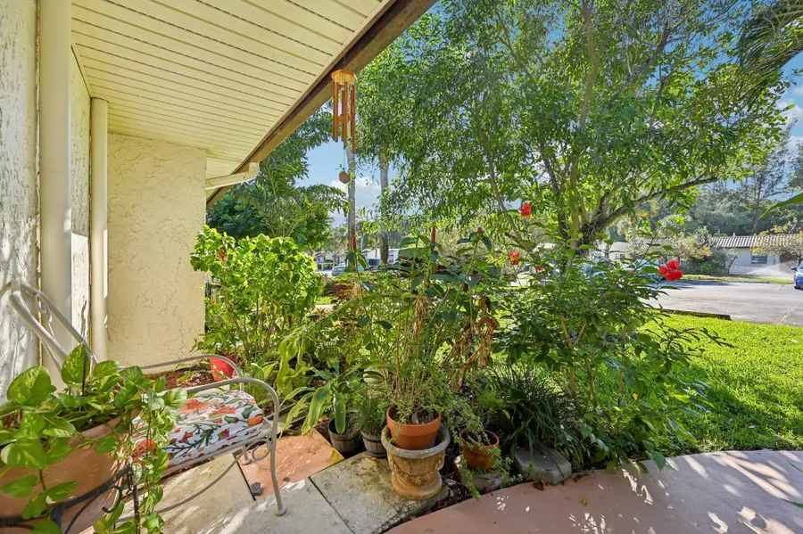 107 Lake Olive Drive, West Palm Beach, FL 33411 - Image #3