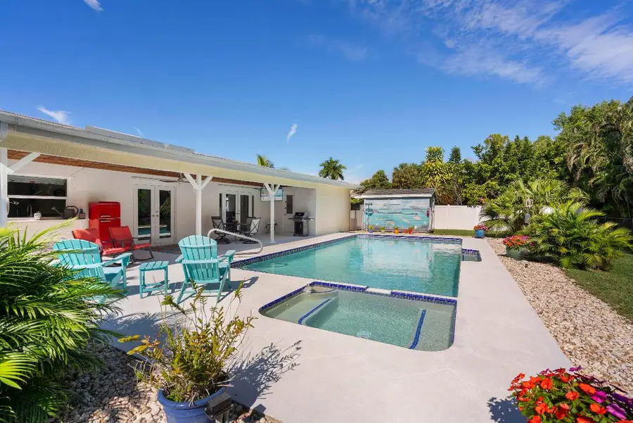 113 Barcelona Drive, Royal Palm Beach, FL 33411 - Image #2