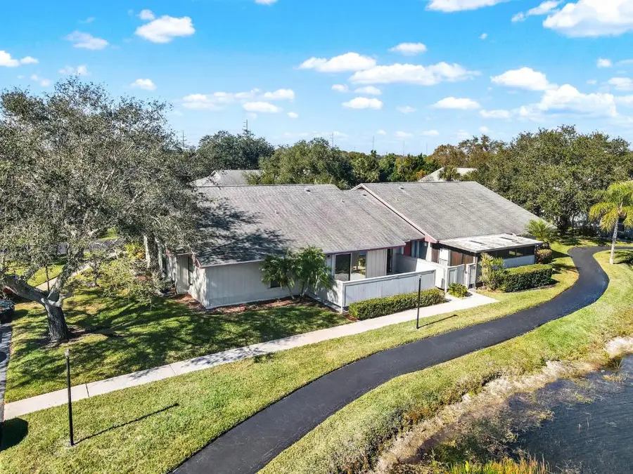 4104 NW Cinnamon Tree Circle, Jensen Beach, FL 34957 - Image #2