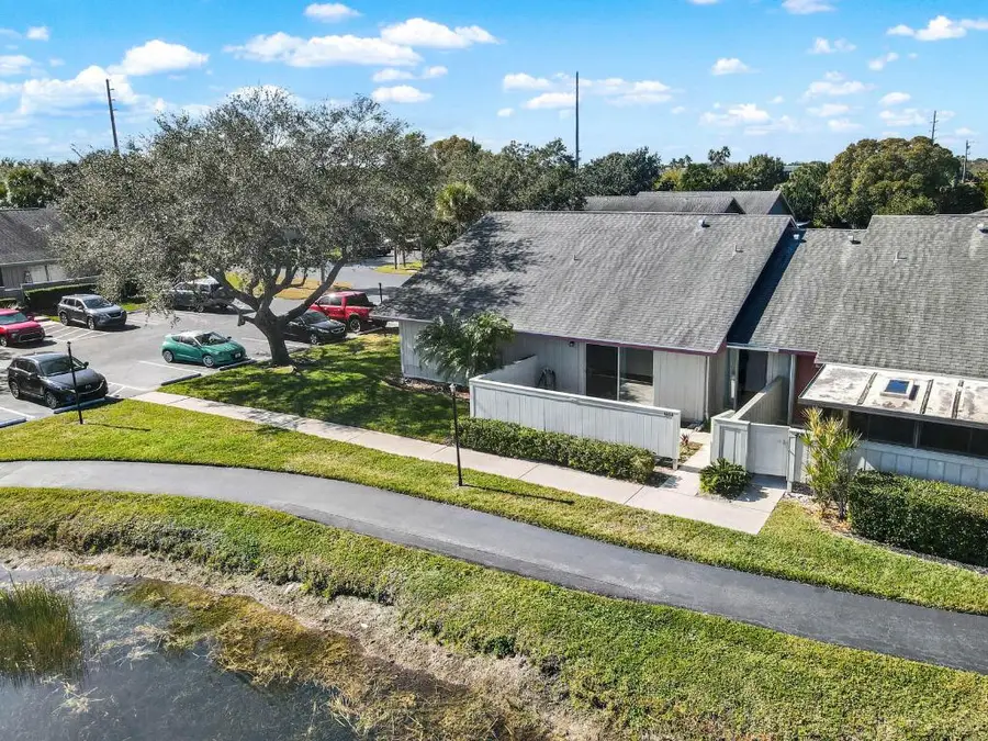 4104 NW Cinnamon Tree Circle, Jensen Beach, FL 34957 - Image #3