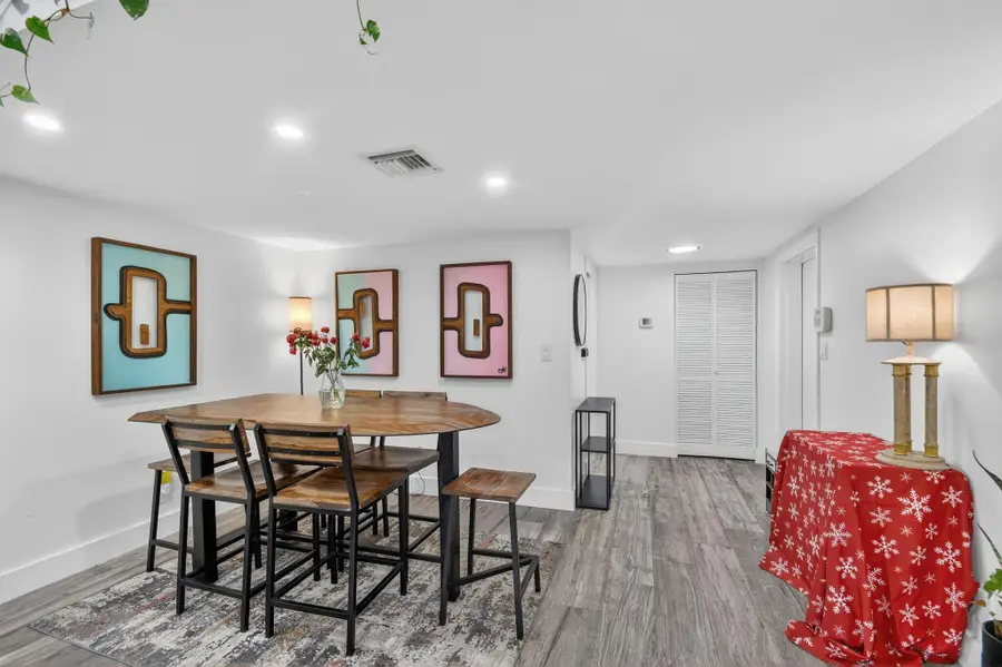 1801 Presidential Way #D204, West Palm Beach, FL 33401 - Image #2